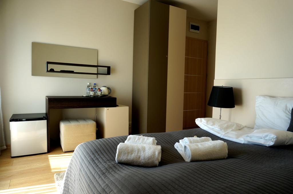 Villa Modlin Airport Nowy Dwor Mazowiecki Phòng bức ảnh