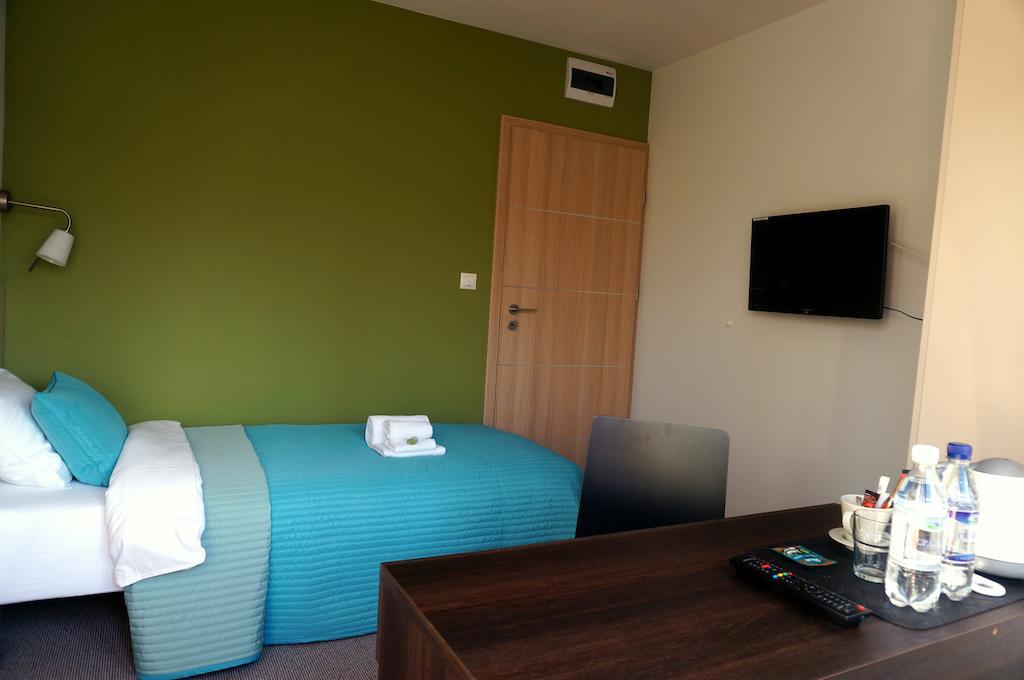 Villa Modlin Airport Nowy Dwor Mazowiecki Phòng bức ảnh