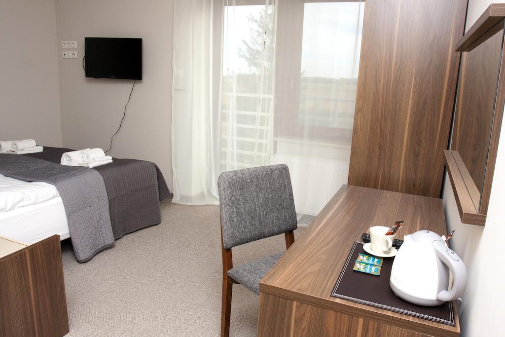 Villa Modlin Airport Nowy Dwor Mazowiecki Phòng bức ảnh