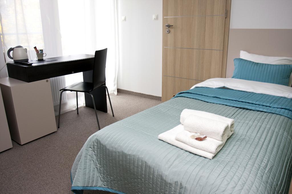 Villa Modlin Airport Nowy Dwor Mazowiecki Phòng bức ảnh